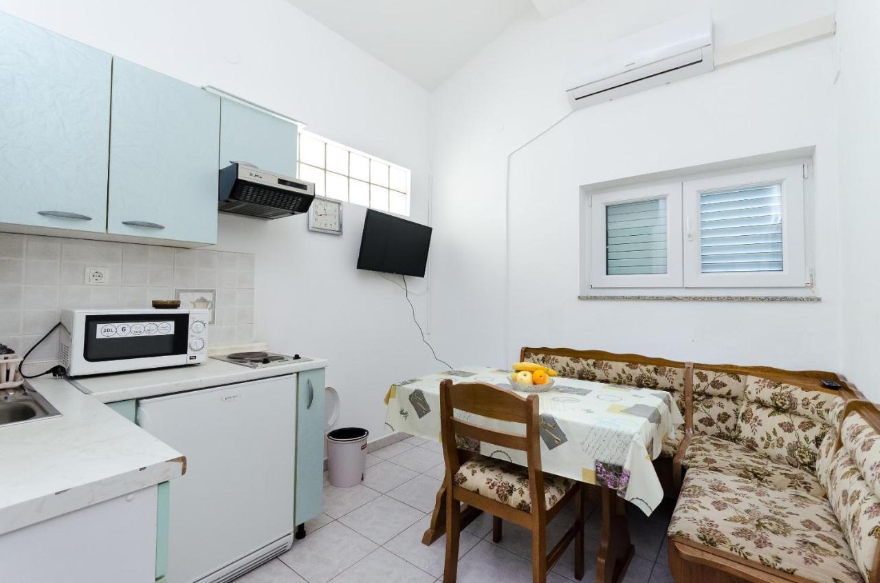 Apartments Anica J Lopar Extérieur photo