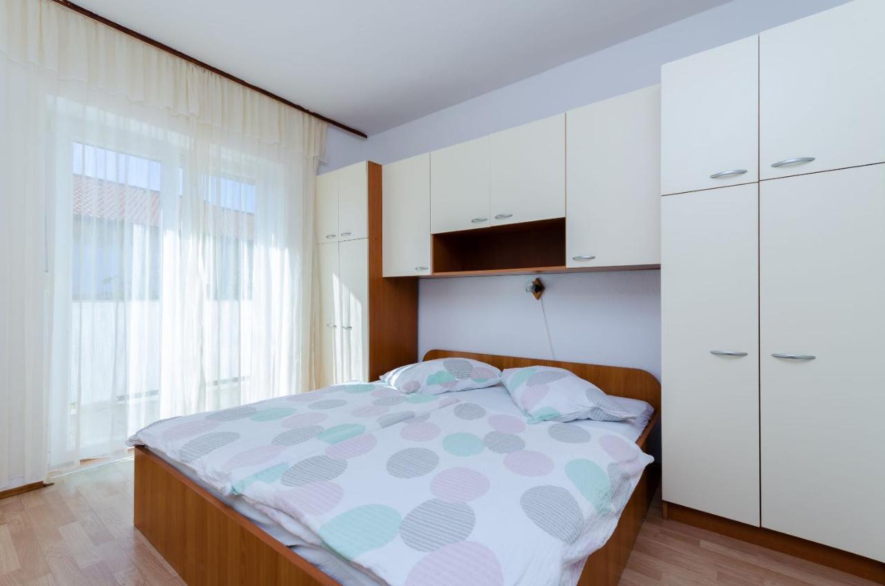 Apartments Anica J Lopar Extérieur photo